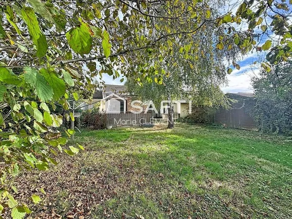 Maison de plain pied quartier Pasteur, séjour de 42 m2, 3 chambres, garage et jardin