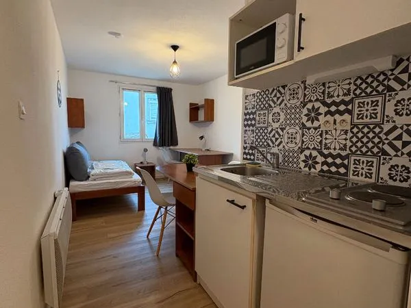 Studio 1 pièce 18 m²