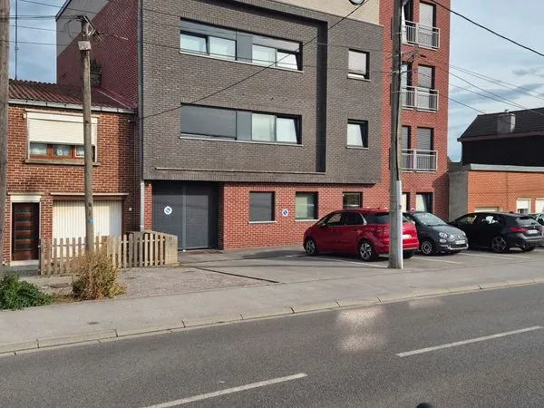 Studio 28 m² + parking sécurisé - Valenciennes centre