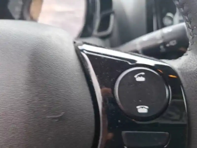 Peugeot 108 vti 72ch s&amp;s bvm5 — photo 24