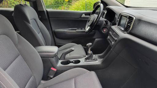 Kia Sportage 1.6 CRDi 115 4X2 - Active – 2018 – 116982 km – Diesel – Boîte Manuelle — photo 16