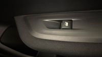 Peugeot 208 1.2 Hybrid 100ch Active e-DCS6 — photo 28