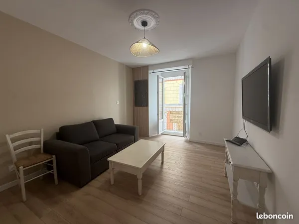 Appartement 1 pièce 42 m²