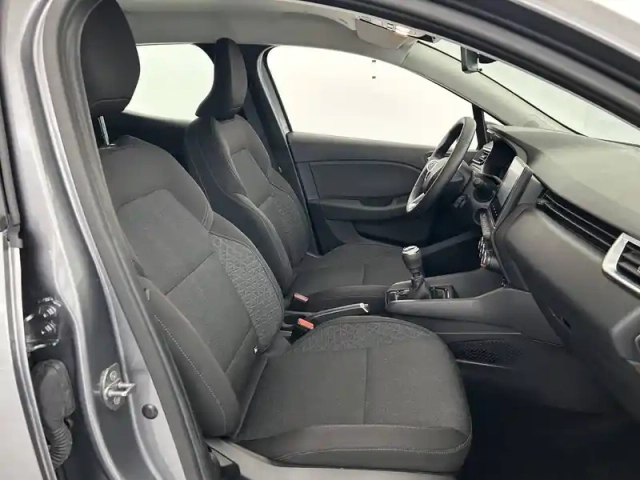 Renault Clio tce 90 — photo 42