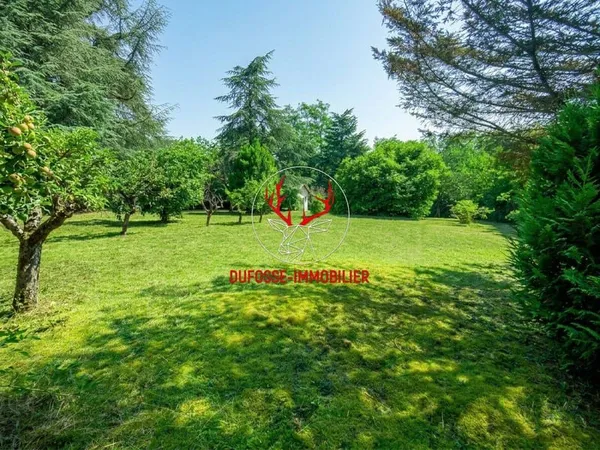 Terrain 1630 m²