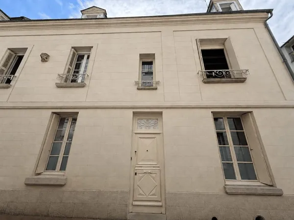 Maison 7 pièces 197 m²