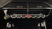 Peugeot 2008 1.2 PureTech 100ch S&S Allure — photo 26
