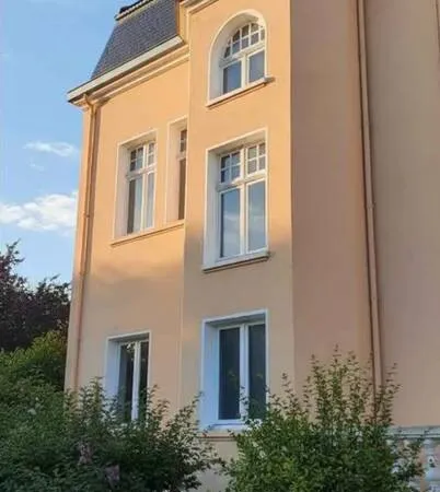 Maison 12 pièces 190 m²