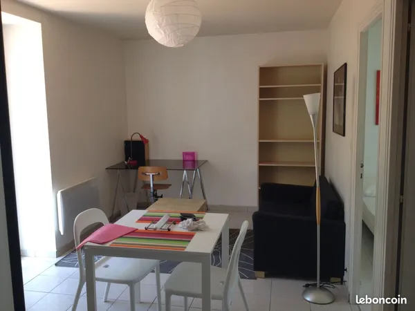 T2 MEUBLÉ proche Fac LORIENT