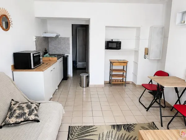 Studio 1 pièce 20 m²