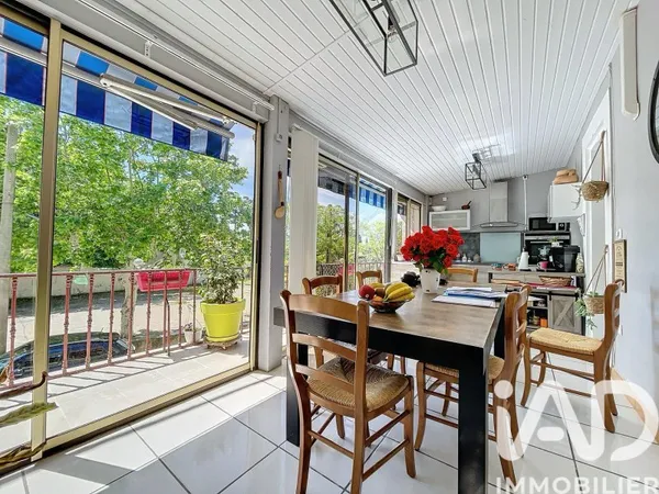 Maison 10 pièces 240 m²