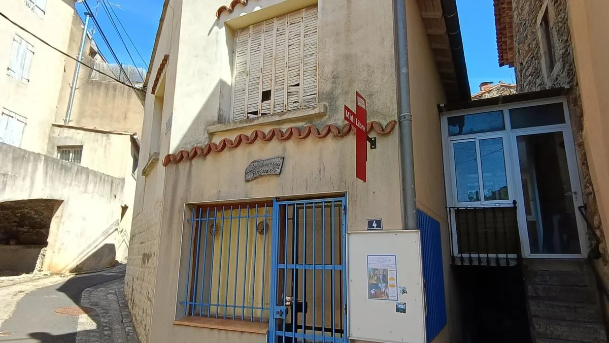 Photo 2