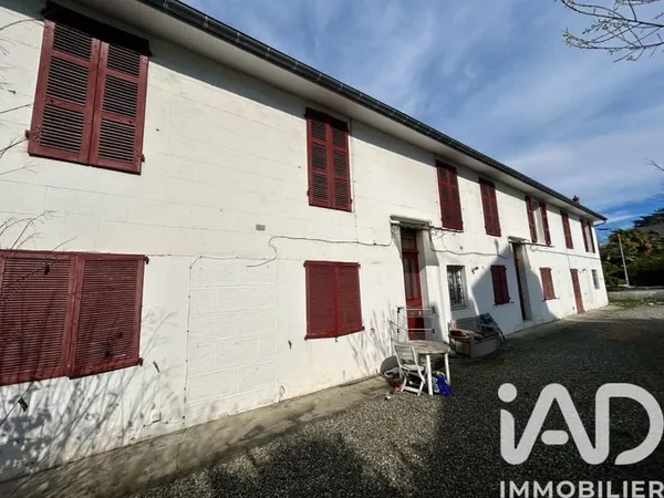 Immeuble 240 m²