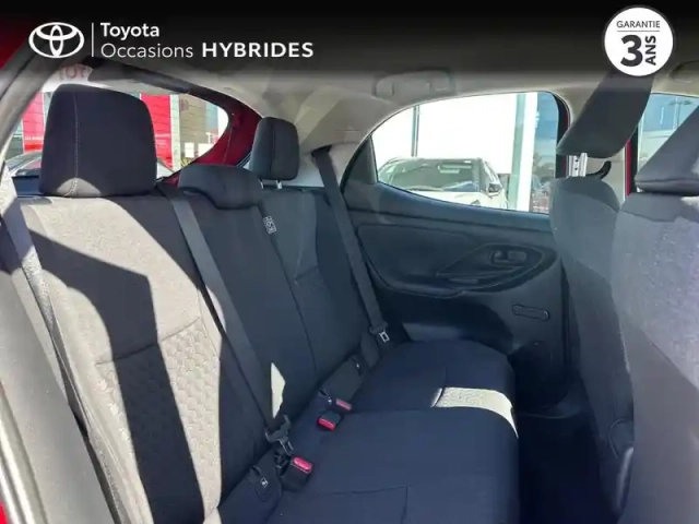 Toyota Yaris 116h dynamic 5p my21 — photo 7