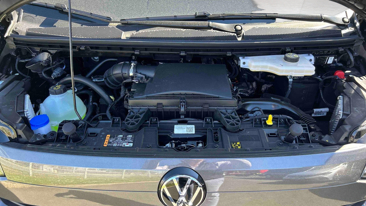 Volkswagen Utilitaires TRANSPORTER VAN L1H1 2.0 TDI 150 BVA8 — photo 13