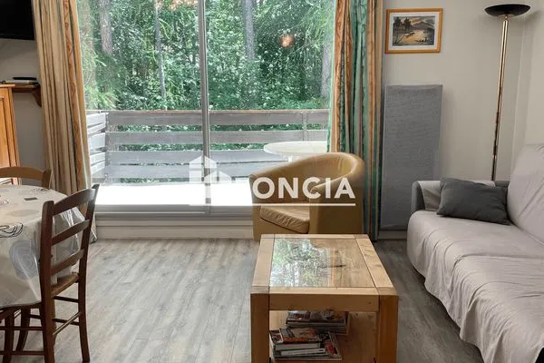 Studio 1 pièce 31 m²