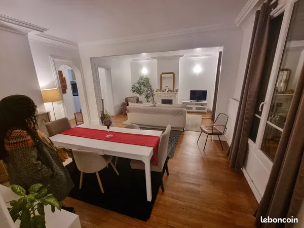 Ivry-sur-Seine Parc des Cormailles • T3/T4 meublé 80m² rénové • Métro à pied • 1 790 CC