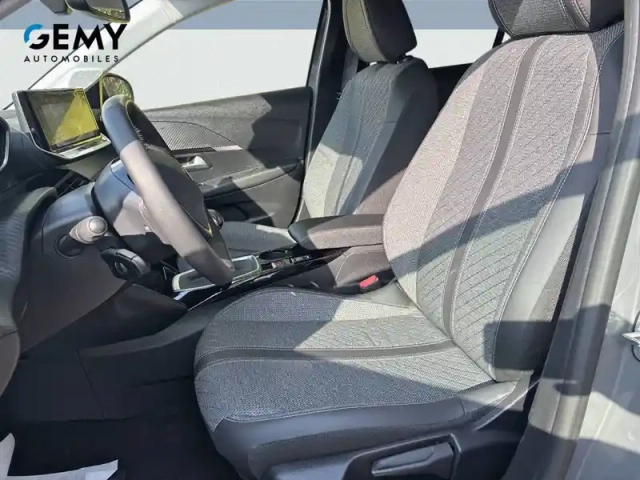 Peugeot 208 100 s&amp;s bvm6 — photo 9