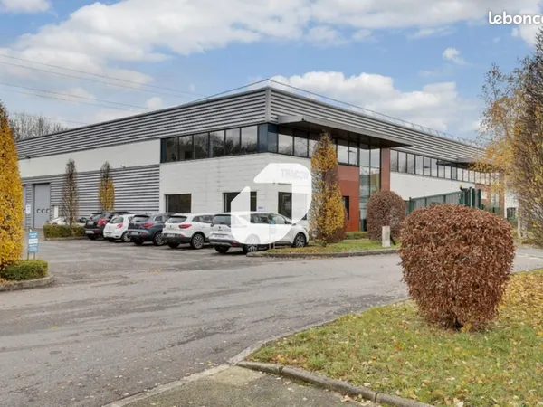 Local d'activité 3 257 m²