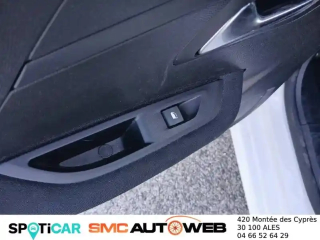 Peugeot 208 puretech 100 s&amp;s bvm6 — photo 77
