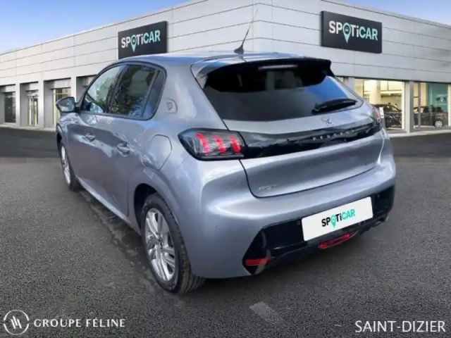 Peugeot 208 1.2 puretech 100ch s&amp;s roadtrip 118g — photo 7