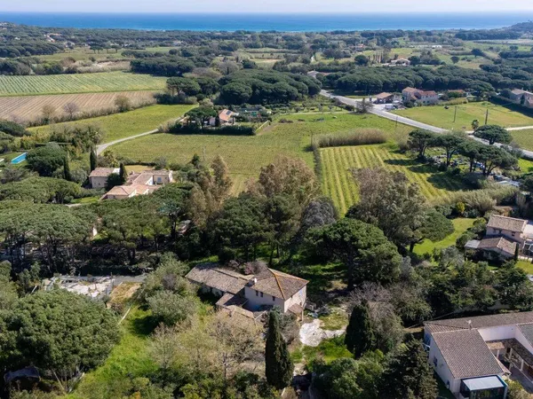 Maison 7 pièces 200 m²