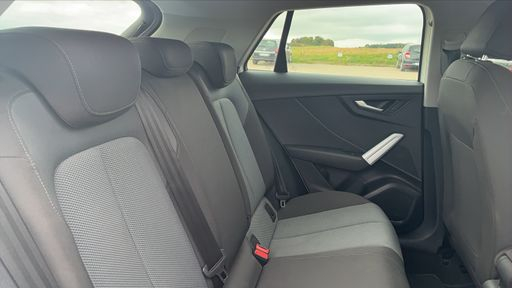 Audi Q2 1.4 TFSI 150 S-Tronic 7 - Design – 2017 – 64626 km – Essence – Boîte Automatique — photo 30