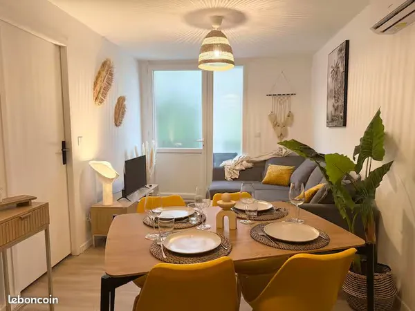 Appartement meublé T2 - 42 m2 au 3e étage