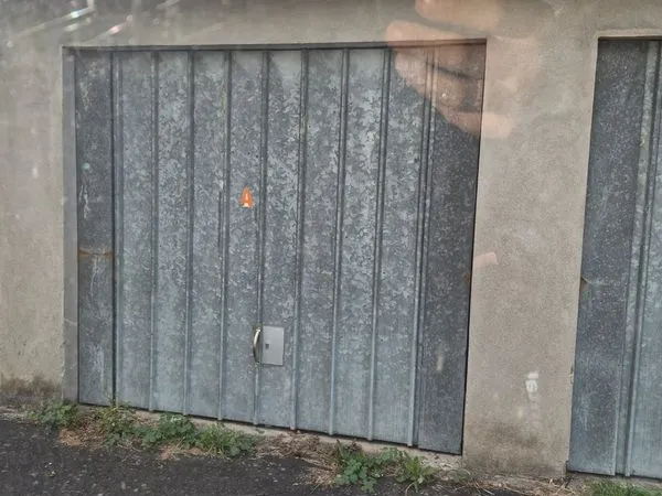 Garage a vendre