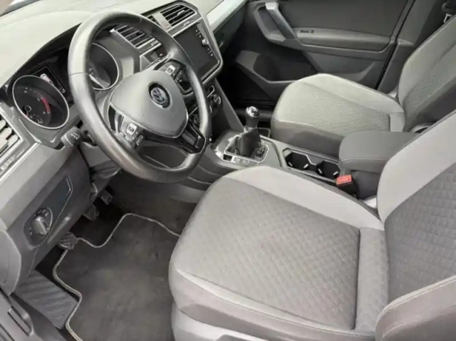 Volkswagen Tiguan 2.0 tdi 150ch confortline business euro6d-t — photo 10