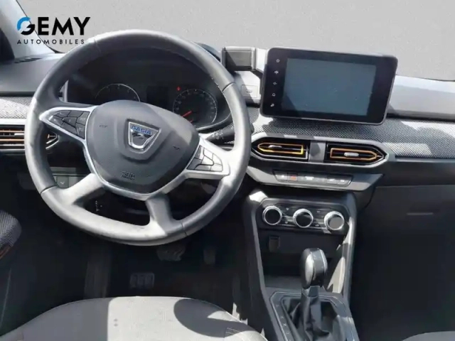 Dacia Sandero tce 90 cvt — photo 8