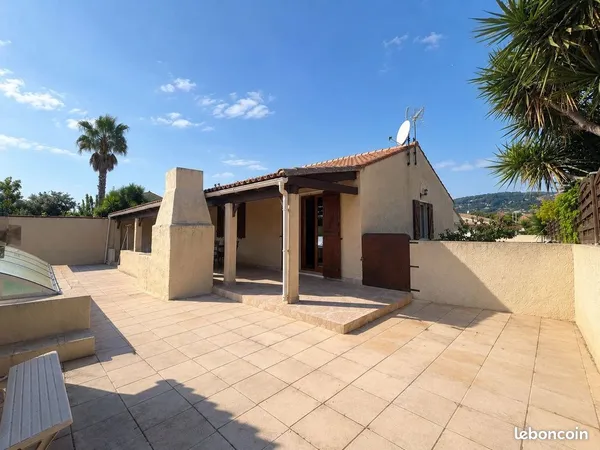 Villa 4 pièces 92 m²