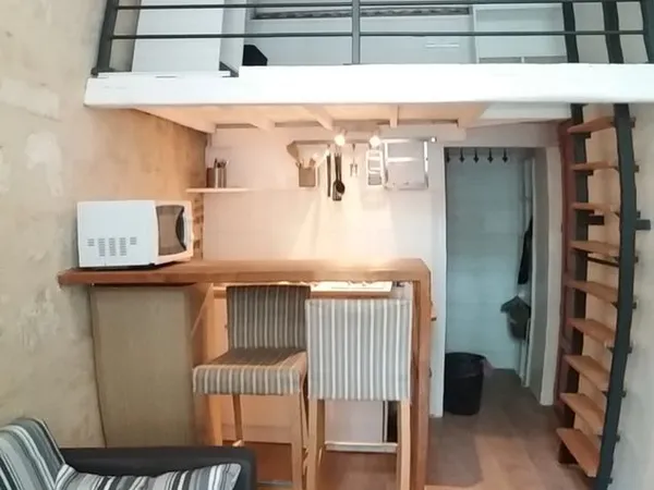Studio meublé