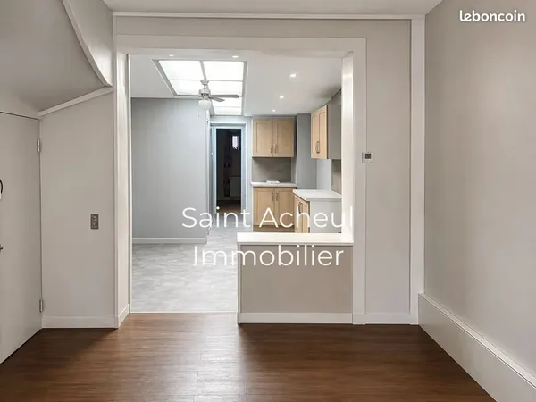 Maison 6 pièces 85 m²