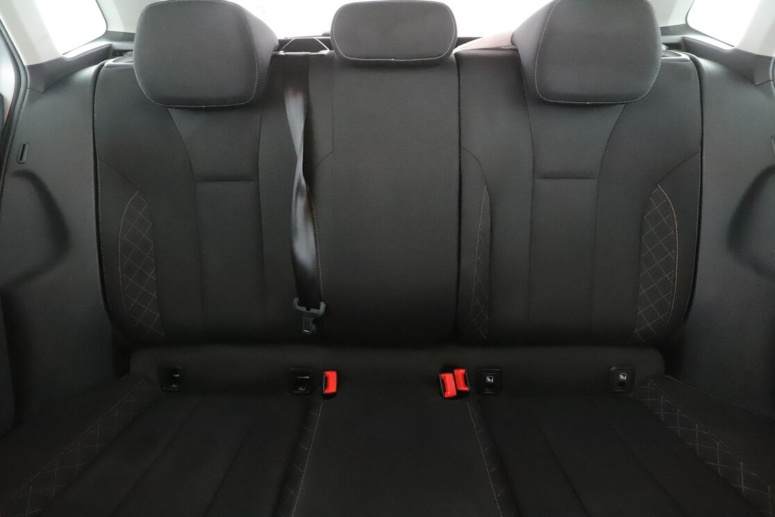 Skoda Kamiq 1.0 TSI Young Edition DSG7 — photo 14