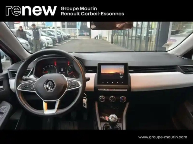 Renault Clio 1.0 tce 90ch evolution — photo 12