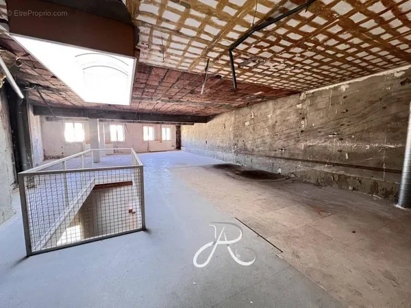 Immeuble de rapport 550 m²