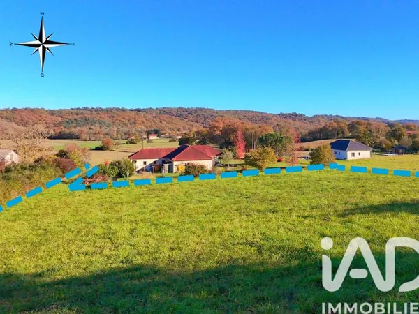 Terrain 3443 m²