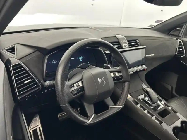 Ds Ds 7 hybride e-tense 225 eat8 performance line+ 5p — photo 10