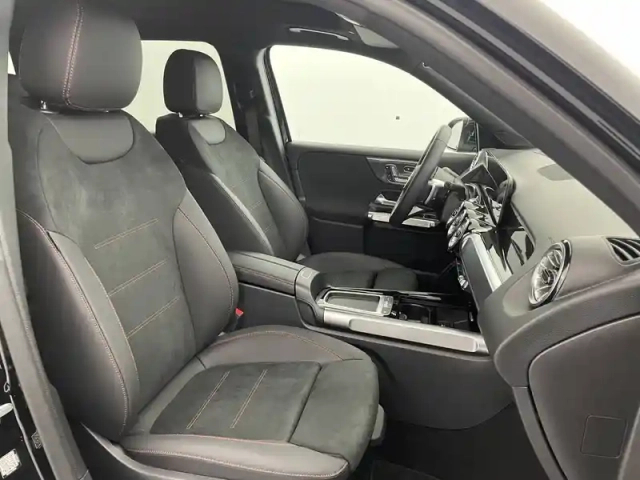Mercedes Glb 200 d 8g-dct — photo 58
