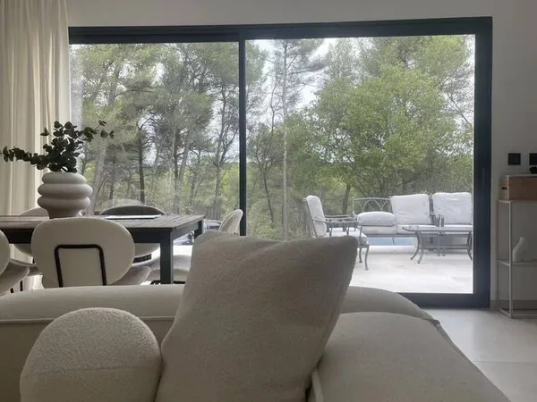 Maison de plain-pied 4 pièces 77 m²