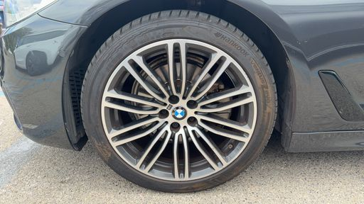BMW Serie 5 518d 150 Steptronic8 - M Sport – 2020 – 138900 km – Diesel – Boîte Automatique — photo 36