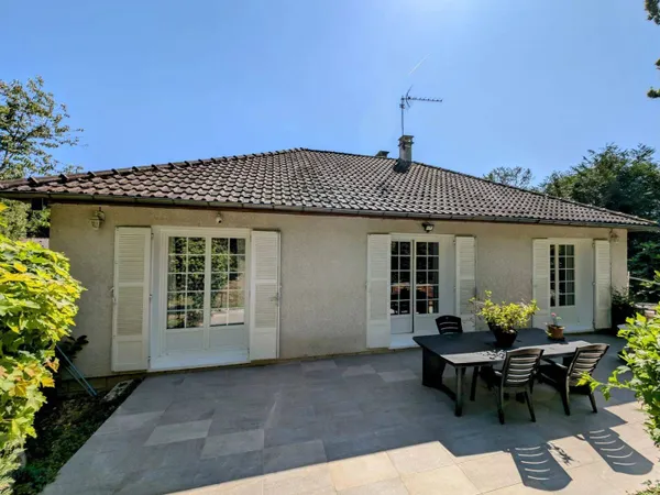 Maison de plain-pied 5 pièces 90 m²