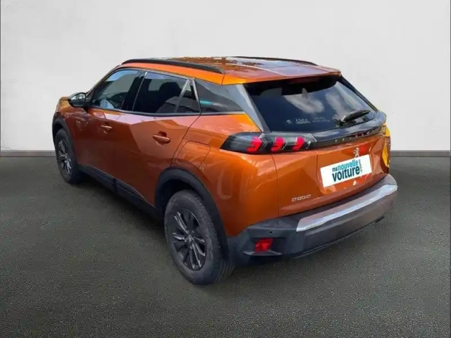 Peugeot 2008 puretech 100 s&amp;s bvm6 — photo 7