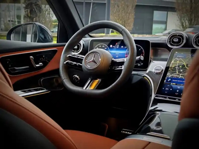 Mercedes Glc suv 220 d 4matic amg line li — photo 49
