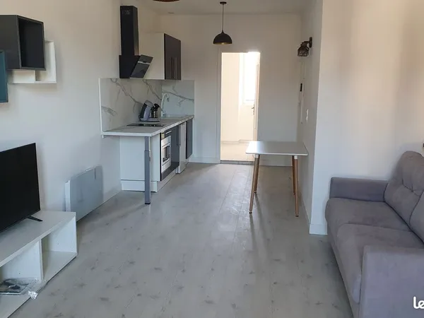 Studio meublé