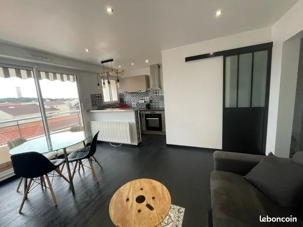 Appartement t2 bourg
