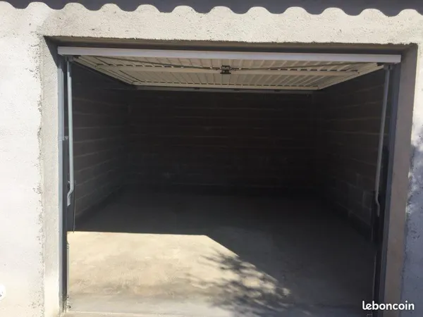 Garage box