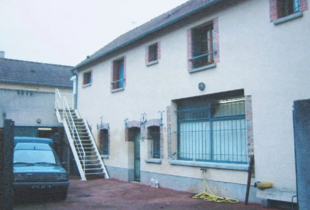 Photo 3