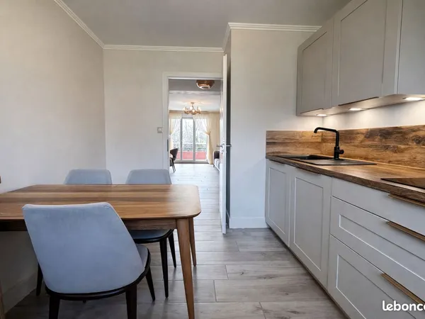 Appartement 4 pièces 104 m²